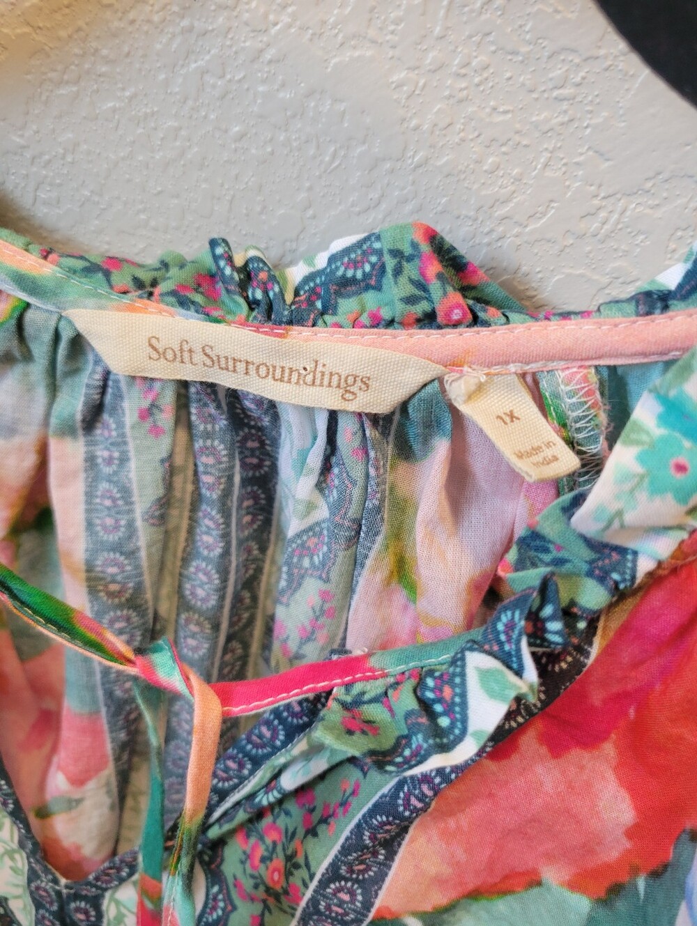 Soft Surroundings Boho Top - Picture 4 of 4
